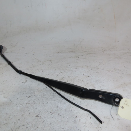 Bras essuie-glace avant droit occasion  Peugeot 3008 SUV (MC_, MR_, MJ_, M4_) 2.0 bluehdi 180 (2016)   9810665280 