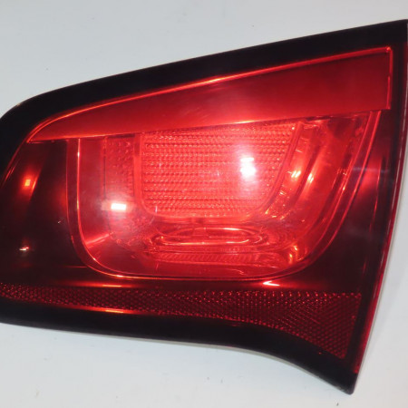 Feu arrière intérieur droit occasion  Citroën C3 II (SC_) 1.4 hdi 70 (sc8hzc, sc8hr0, sc8hp4) (2009) 5 portes   6351JC 