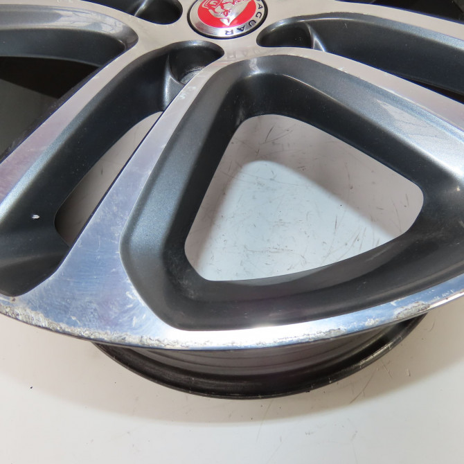 Jante aluminium occasion  Jaguar XE (X760) 2.0 d awd (2015)   T4N13697  5