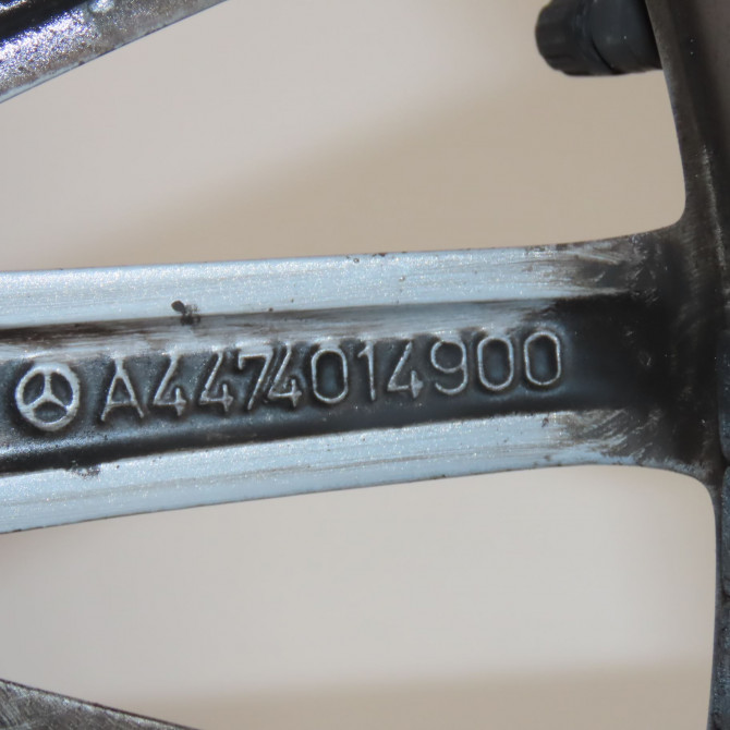 Jante aluminium occasion  Mercedes-benz VITO Camionnette (W447) 119 cdi 4x4 (447.601, 447.603, 447.605) (2020)   A4474014900  2