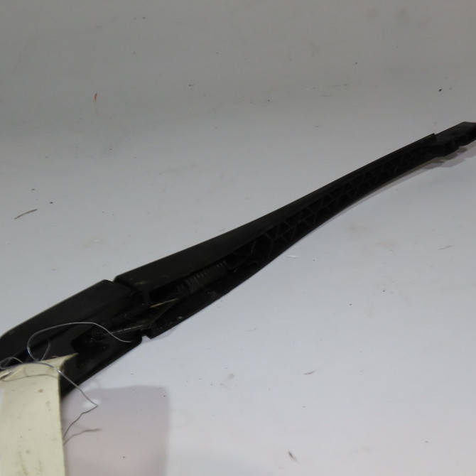 Bras essuie-glace arrière occasion  Citroën SAXO (S0, S1) 1.1 x, sx (1996-2003) 5 portes   6429R2  2