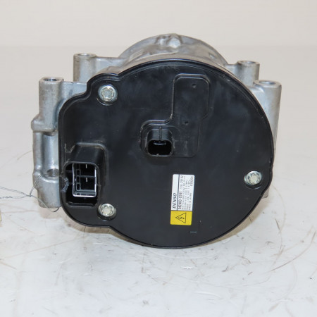 Compresseur air conditionne occasion  Toyota YARIS (_P21_, _PA1_, _PH1_) 1.5 hybrid (mxph10, mxph11) (2020) 5 portes   88370K0010 