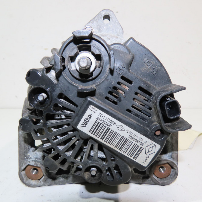 Alternateur occasion  Renault TWINGO II (CN0_) 1.2 16v (cn0k, cn0v) (2007) 3 portes   8200718724  3