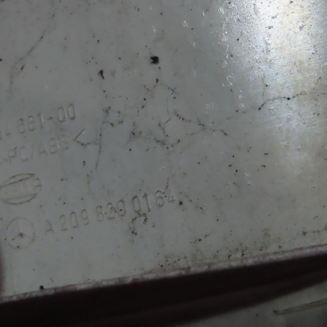 Feu arrière gauche occasion  Mercedes-benz CLK (C209) Clk 270 cdi (209.316) (2002-2009)   2098201564  2