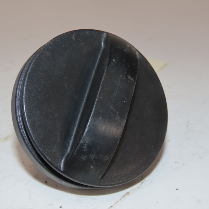 Bouchon reservoir a carburant occasion  Peugeot 208 II (UB_, UP_, UW_, UJ_) 1.2 puretech 100 (2019) 5 portes   9816741980  1