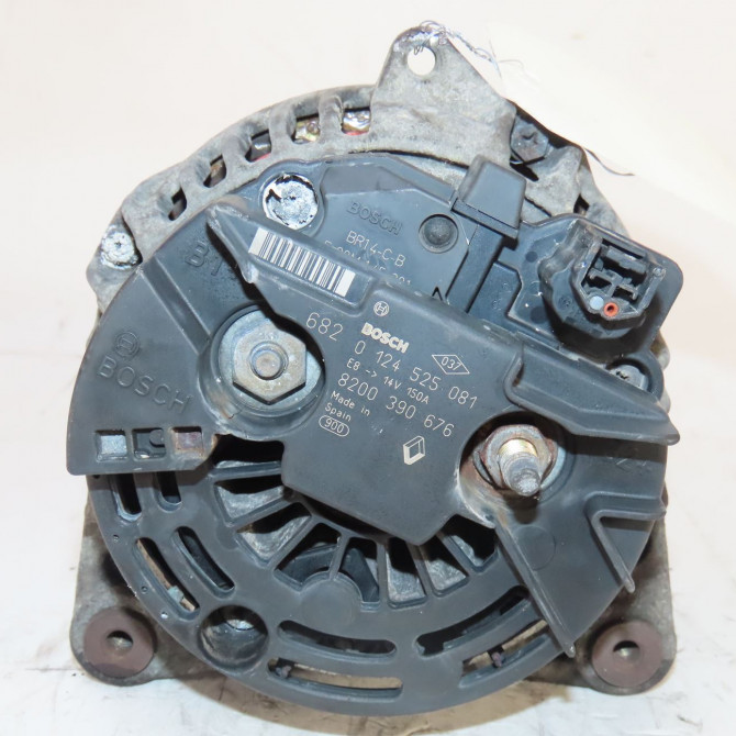 Alternateur occasion  Renault SCÉNIC II (JM0/1_) 1.5 dci (jm1f) (2005-2008)   8200390676  3