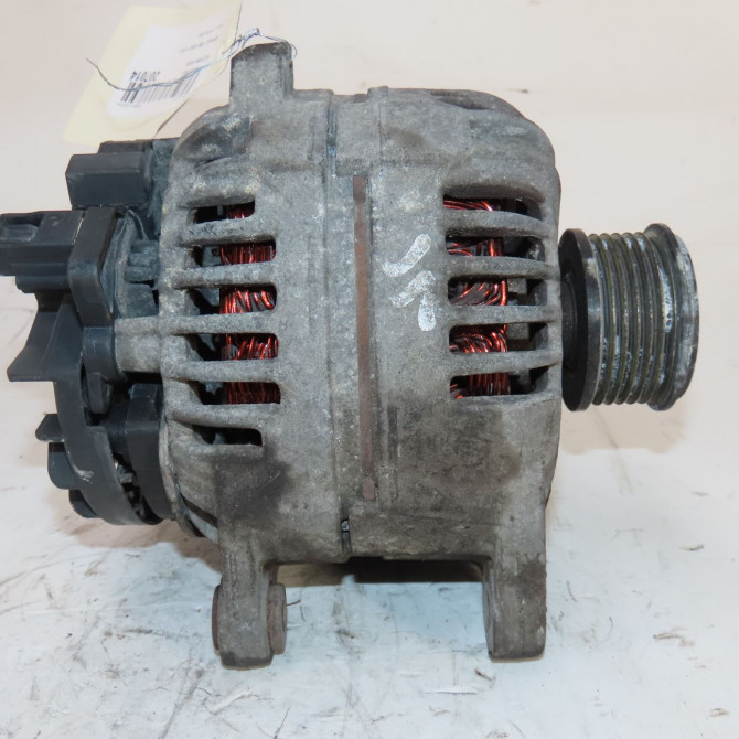 Alternateur occasion  Renault SCÉNIC II (JM0/1_) 1.5 dci (jm1f) (2005-2008)   8200390676  4