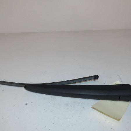 Bras essuie-glace arrière occasion  Mercedes-benz CLASSE B Sports Tourer (W247) B 200 d (247.012) (2018)   A2478206400 