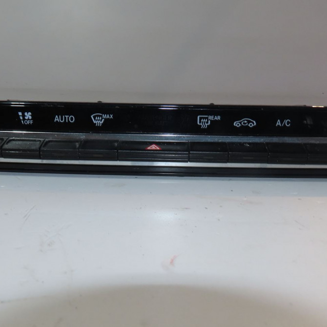 Commande de chauffage occasion  Mercedes-benz CLASSE B Sports Tourer (W247) B 200 d (247.012) (2018)   A2479056503  1