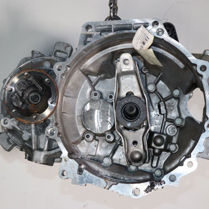 Boîte à vitesse mecanique occasion  Volkswagen vw T-ROC (A11, D11) 1.6 tdi (2018-2021)   TKK  1