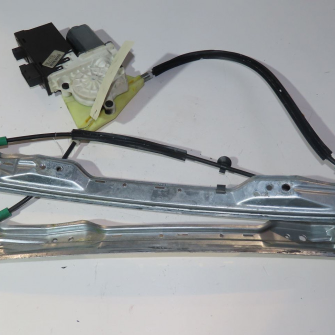 Mecanisme + moteur lève-glace avant droit occasion  Citroën C5 I (DC_) 2.0 hdi (dcrhzb, dcrhze) (2001-2004) 5 portes   9222P5  1