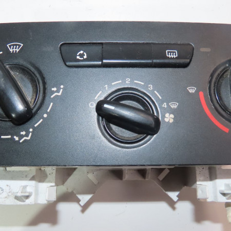 Commande de chauffage occasion  Peugeot EXPERT Camionnette (VF3A_, VF3U_, VF3X_) 1.6 hdi 90 16v (2007)   6451XN 