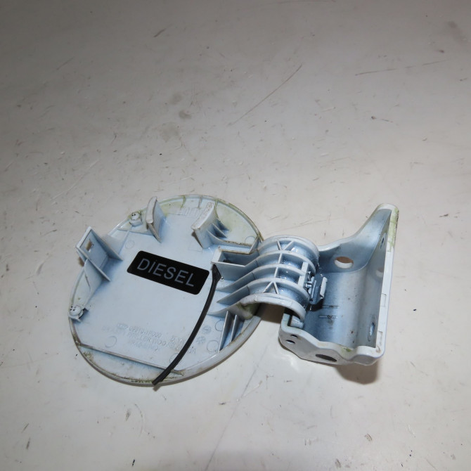 Volet de trappe carburant occasion  Kia VENGA (YN) 1.6 crdi 115 (2010)   695101P000  2