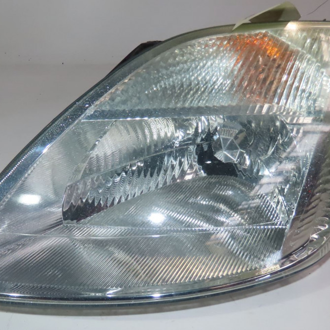 Phare gauche occasion  Ford FIESTA V (JH_, JD_) 1.6 16v (2001-2008)   1320349  1