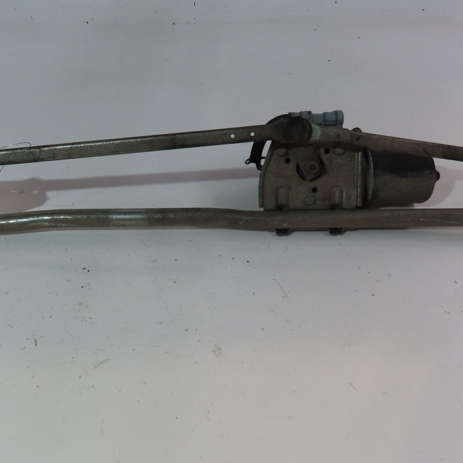 Moteur essuie-glace avant occasion  Renault MASTER II Camionnette (FD) 2.5 dci (2006-2010)   7701058169  3