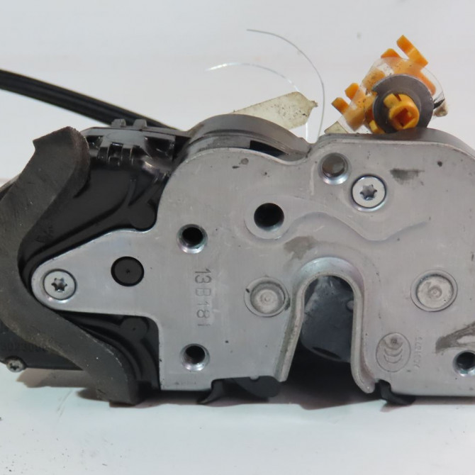 Serrure porte avg occasion  Opel MOKKA / MOKKA X (J13) 1.7 cdti (_76) (2012) 5 portes   13579521  1