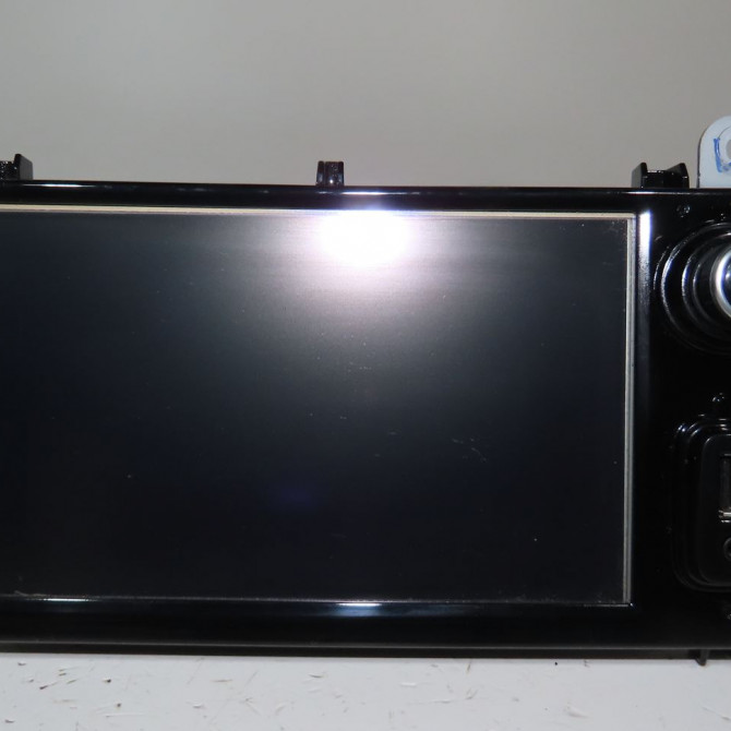 Autoradio occasion  Renault CLIO IV Grandtour (KH_) 1.5 dci 90 (khn3, khn4) (2012) 5 portes   281157316R  1