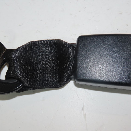 Ancrage ceinture arrière gauche occasion  Renault TWINGO II (CN0_) 1.5 dci 75 (2010) 3 portes   8200384672 