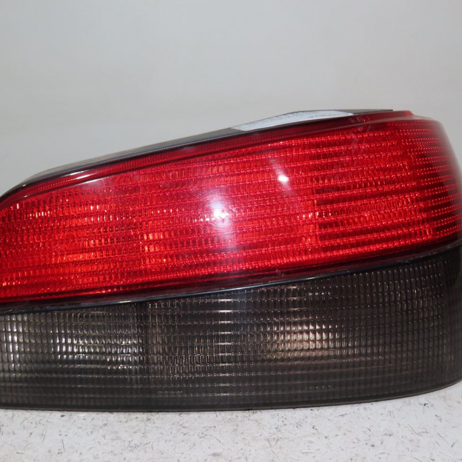 Feu arrière droit occasion  Peugeot 306 3/5 portes (7A, 7C, N3, N5) 1.4 (1993-2001) 5 portes   6351H7  1