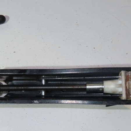 Cric + manivelle occasion  Audi A1 Sportback (8XA, 8XF) 1.6 tdi (2011-2015)   6R0011031K 