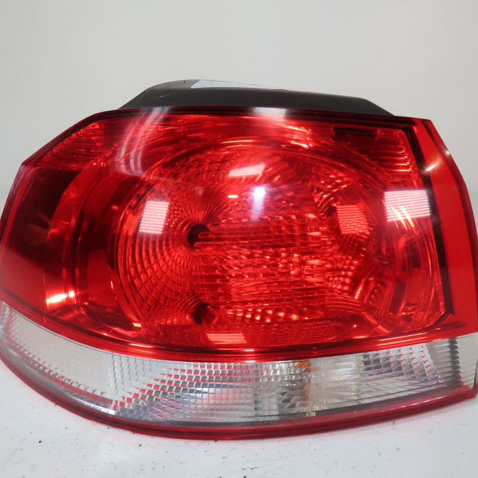 Feu arrière gauche occasion  Volkswagen vw GOLF VI (5K1) 2.0 tdi (2008-2013) 5 portes   5K0945095D  1