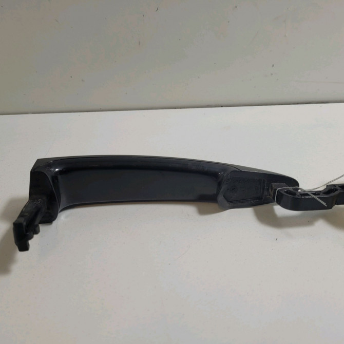 Poignee ext porte ard occasion  Bmw 1 (E87) 118 d (2004-2007)   51217207552  2