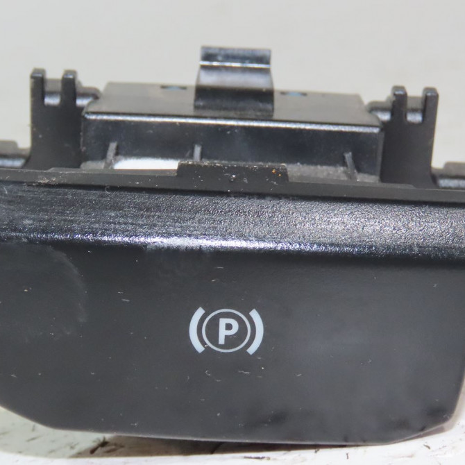 Interrupteur commande de frein a main occasion  Peugeot 508 I (8D_) 2.0 hdi (2010-2018)   96661121XT  1