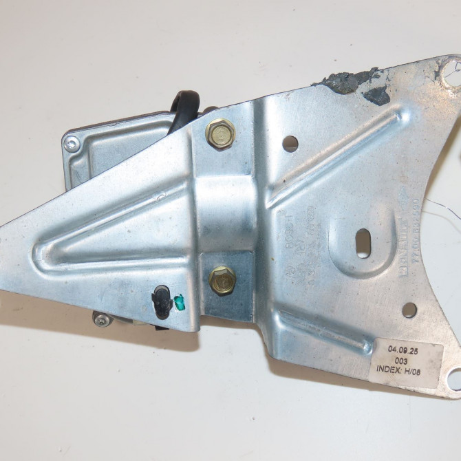 Moteur essuie-glace arrière occasion  Renault TWINGO I (C06_) 1.2 16v (c06c, c06d, c06k) (2001-2007) 3 portes   7700832590  2