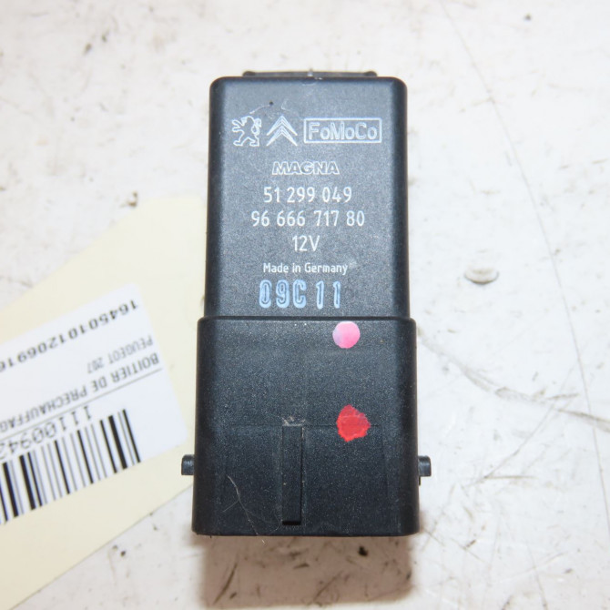 Boitier de préchauffage occasion  PEUGEOT 207   9666671780  1