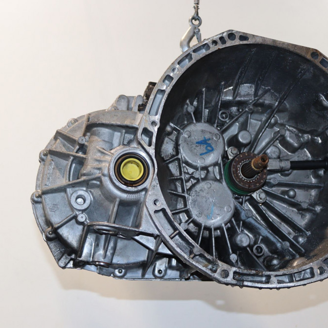 Boîte à vitesse mecanique occasion  Renault MASTER III Camionnette (FV) 2.3 dci 150 fwd (fv0f, fv03) (2013)   PF6066  1