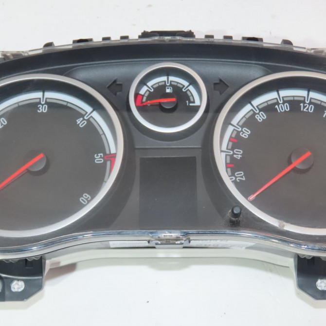 Bloc compteurs occasion  Opel CORSA E (X15) 1.3 cdti (08, 68) (2014)   13373014  1