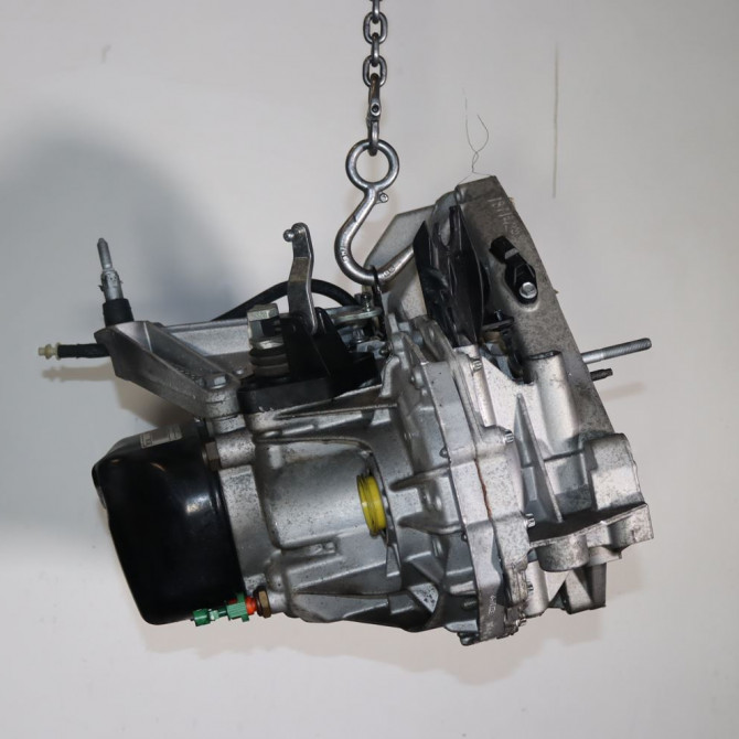 Boîte à vitesse mecanique occasion  Renault CLIO III (BR0/1, CR0/1) 1.5 dci (2010-2014) 5 portes   JR5306  3