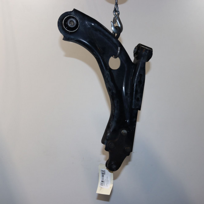 Triangle inf avg occasion  Citroën C5 AIRCROSS (A_) 1.5 bluehdi 130 (acyhzj, acyhzr) (2018)   9846329580  3