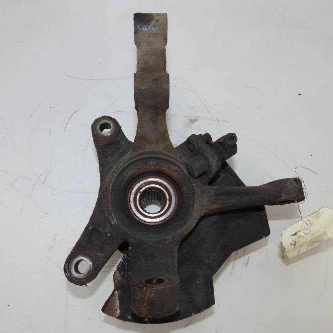 Fusee avd occasion  Chevrolet AVEO / KALOS 3/5 portes (T250, T255) 1.2 (2008) 5 portes   96870492  2