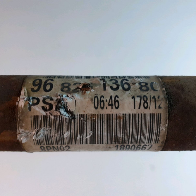 Transmission avant droite occasion  Peugeot 208 I (CA_, CC_) 1.6 hdi (2012)   9677211480  2