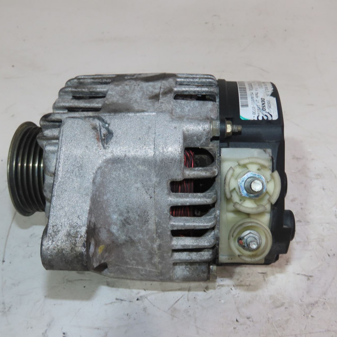 Alternateur occasion  Peugeot 107 (PM_, PN_) 1.0 (2005-2014) 3 portes   5705NN  3