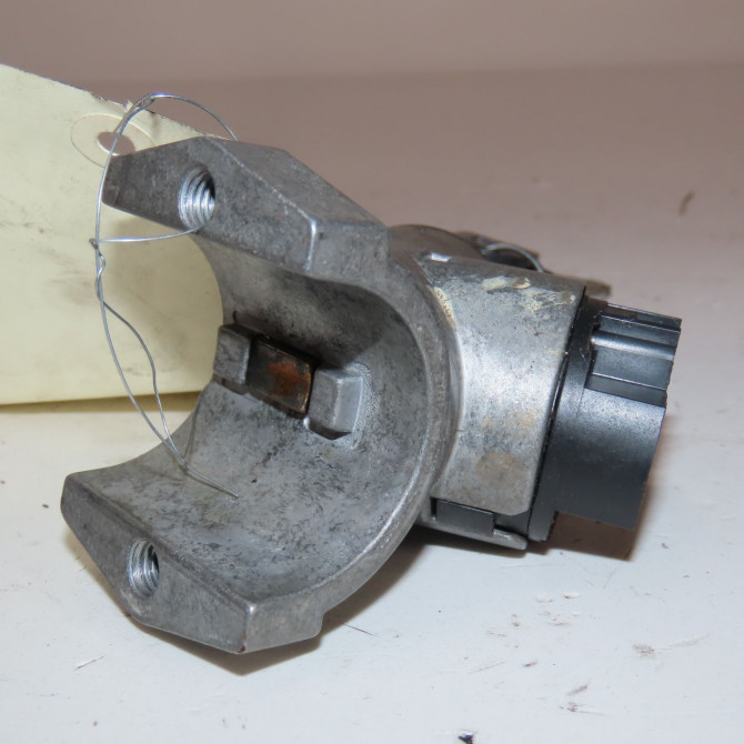 Antivol de direction occasion  Fiat CINQUECENTO (170_) 0.9 i.e. s (170af, 170cf) (1991-1999)   59232004  3