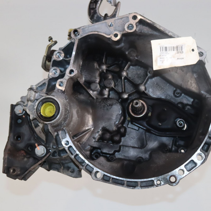 Boîte à vitesse mecanique occasion  Peugeot 207/207+ (WA_, WC_) 1.4 16v (2006-2013) 3 portes   20CQ25  1