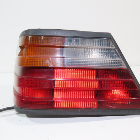 Feu arrière gauche occasion  Mercedes-benz CLASSE E (W124) E 300 turbo-d (124.133) (1993-1995)   1248201364 