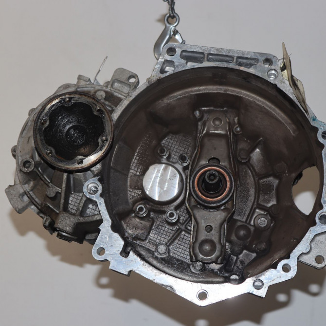 Boîte à vitesse mecanique occasion  Volkswagen vw GOLF VI (5K1) 2.0 tdi (2008-2013) 5 portes   LLL  1