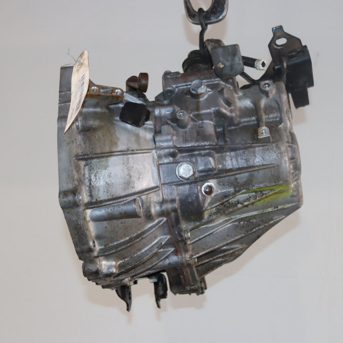 Boîte à vitesse mecanique occasion  Toyota YARIS (_P13_) 1.0 (ksp130) (2018)   20TT06  4