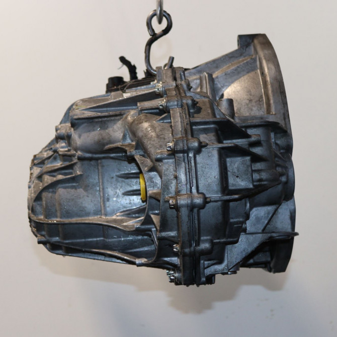 Boîte à vitesse mecanique occasion  Renault MASTER III Camionnette (FV) 2.3 dci 135 fwd (fv0n, fv08) (2014)   PF6066  3