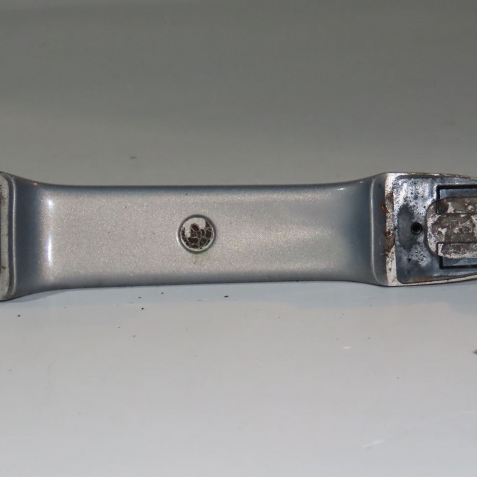 Poignee ext porte arg occasion  Renault LAGUNA II (BG0/1_) 1.9 dci (bg1a, bg1w, bg0g) (2005-2007)   7701472932  2