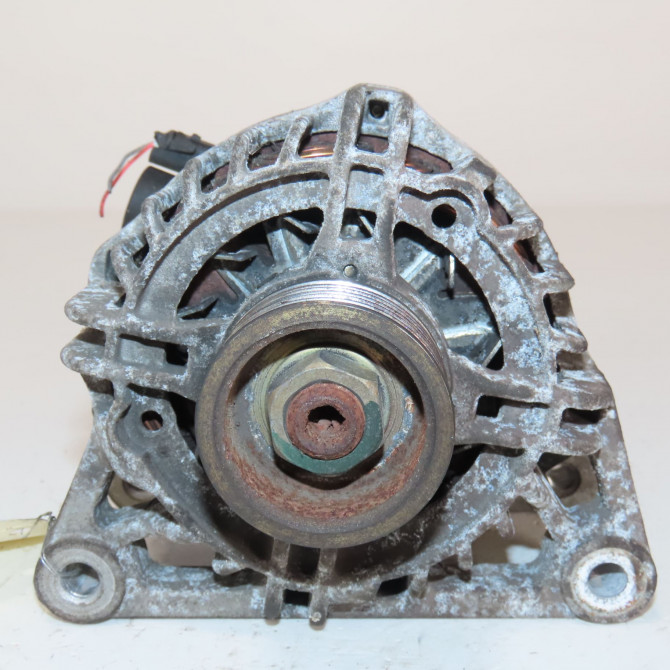 Alternateur occasion  Peugeot 206 CC (2D) 1.6 16v (2dnfuf, 2dnfur) (2000-2007) 2 portes   5705KX  1