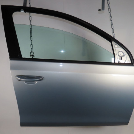 Porte avant droite occasion  Volkswagen vw GOLF VI (5K1) 1.6 tdi (2009-2012) 5 portes   5K4831056H 