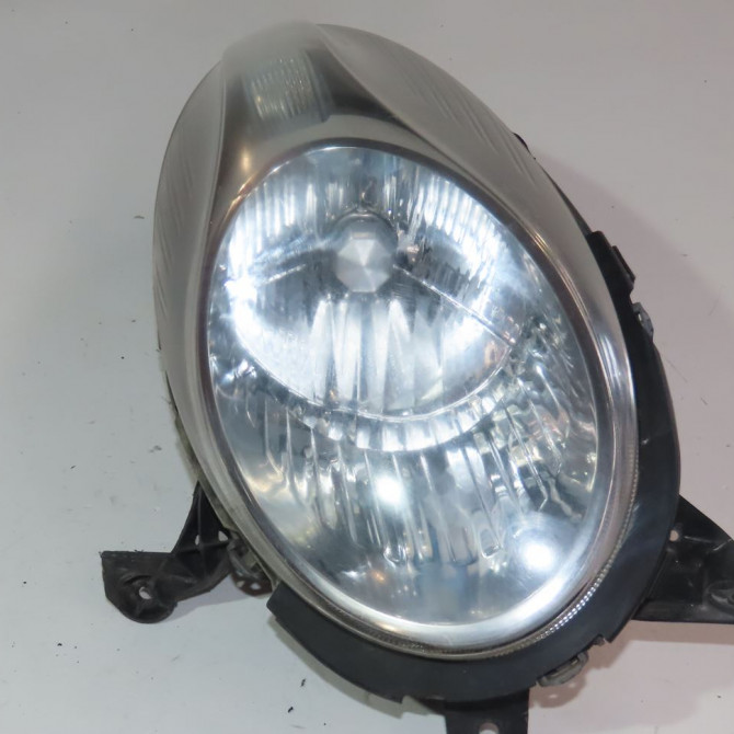 Phare droit occasion  Nissan MICRA III (K12) 1.5 dci (2003-2010)   26010BG10B  1