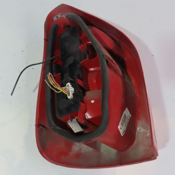 Feu arrière droit occasion  Citroën XSARA PICASSO (N68) 2.0 hdi (1999-2011) 5 portes   6351N0  2