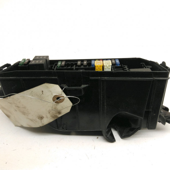 Boite a fusibles occasion  Volkswagen vw POLO VI (AW1, BZ1, AE1) 1.0 tsi (2017)   2Q0937548D  2