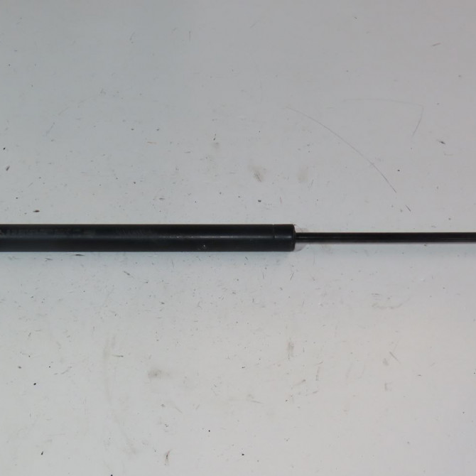 Verin droit hayon occasion  Peugeot 106 I (1A, 1C) 1.5 d (1994-1996)   8731G0  1