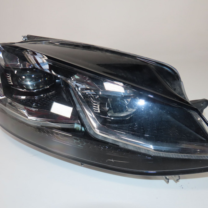 Phare droit occasion  Volkswagen vw GOLF VII (5G1, BQ1, BE1, BE2) 1.0 tsi (2015-2020)   5G1941036L  1